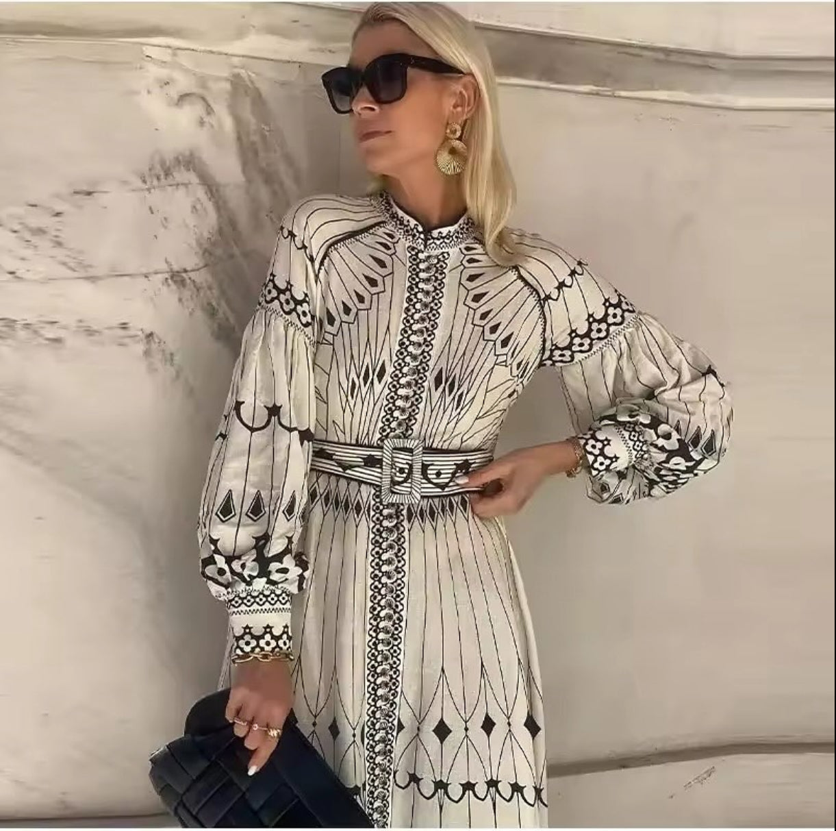 PRINTED ARTWORK DRESS